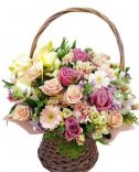 Flora Praha - beautiful flower basket
