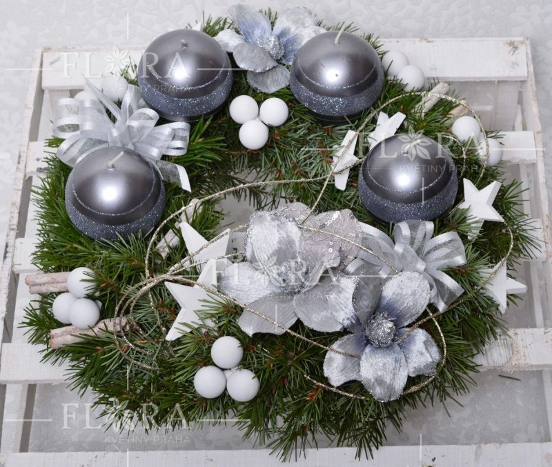 Beautiful Advent Wreath - Flower Delivery