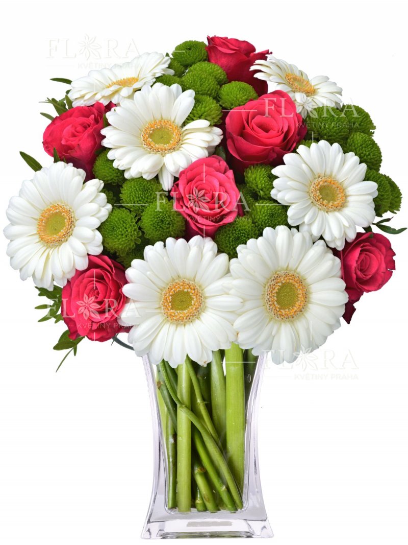 Roses and gerberas - a beautiful bouquet for delivery
