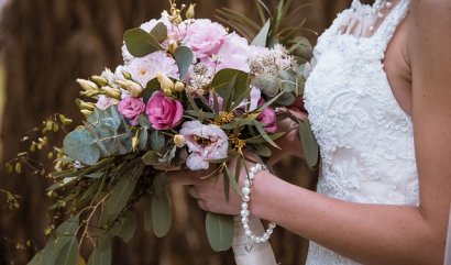Jak ušetřit na svatebním aranžmá