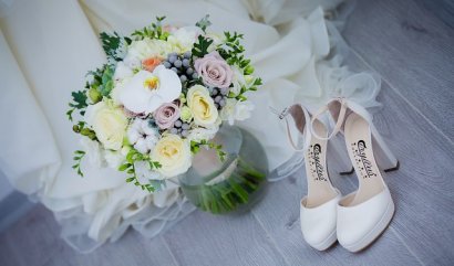 Kolik květů ve svatební kytici